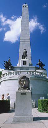 Abraham Lincoln tomb in Springfield, Illinois. 